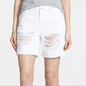 DL1961 Corie slouchy BF white ripped jean short